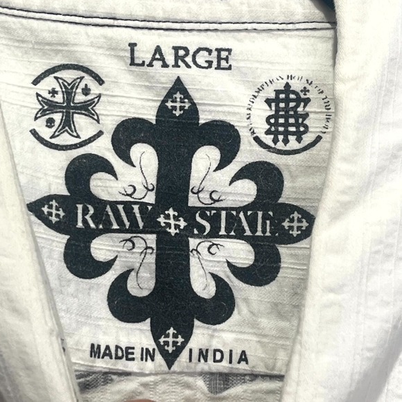 Raw State Shirt Mens Large White Graphic Renegade Goth Fleur de Lis Wings Cross - Picture 3 of 15
